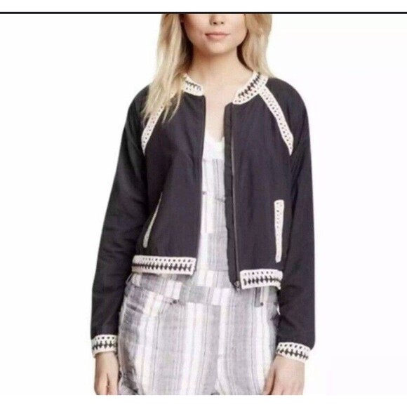 Free People M Crocheted Crop Jacket Gray Cream Full Zip Bomber Lightweight - Picture 1 of 10